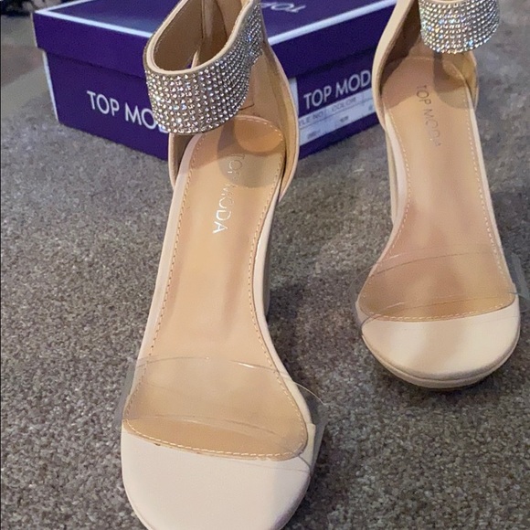 NUDE HEELS...NEVER WORN...BRAND NEW!! - Picture 5 of 5